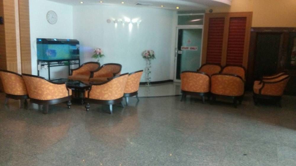 Bp Grand Suite Hotel Hat Yai Exteriör bild