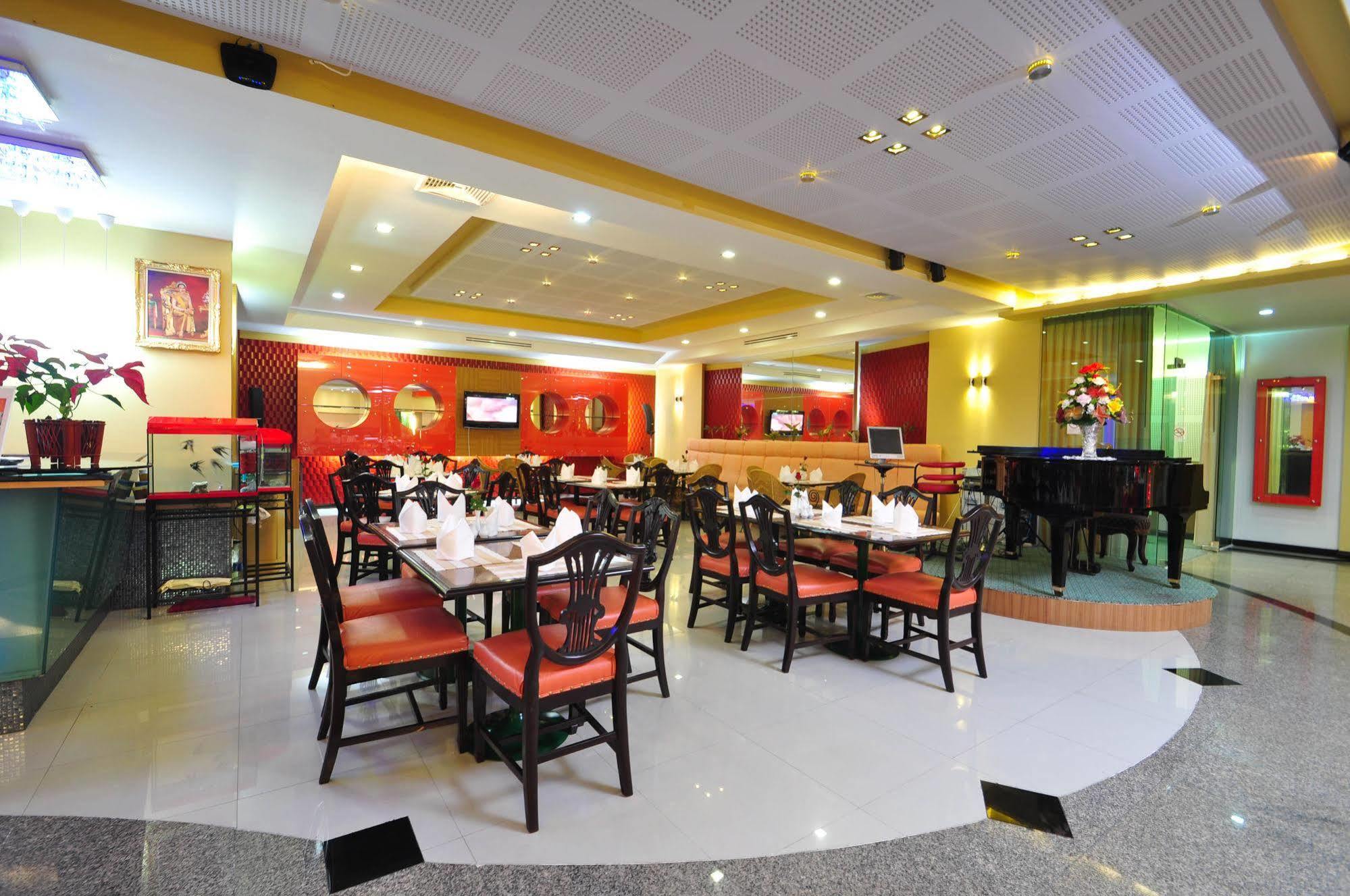 Bp Grand Suite Hotel Hat Yai Exteriör bild